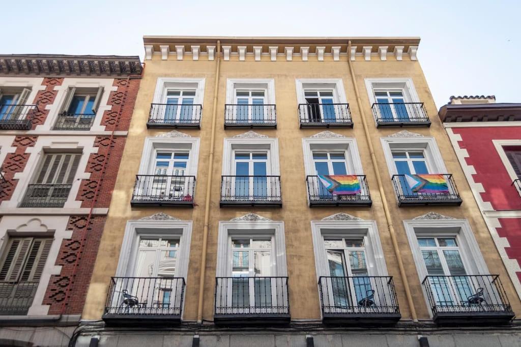 Apartamento En Sol Centro Ciudad Madrid Luaran gambar